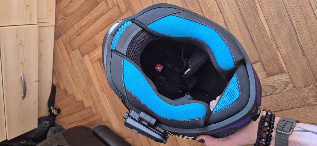 Integrální helma na motorku MT Targo S Brik - foto 2