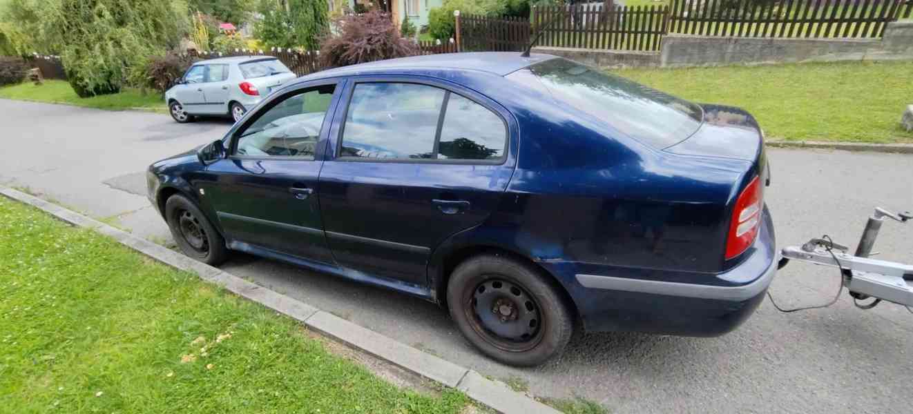 ŠKODA OCTAVIA LIFTBACK + NÁKLADNÍ PŘÍVĚS - foto 4