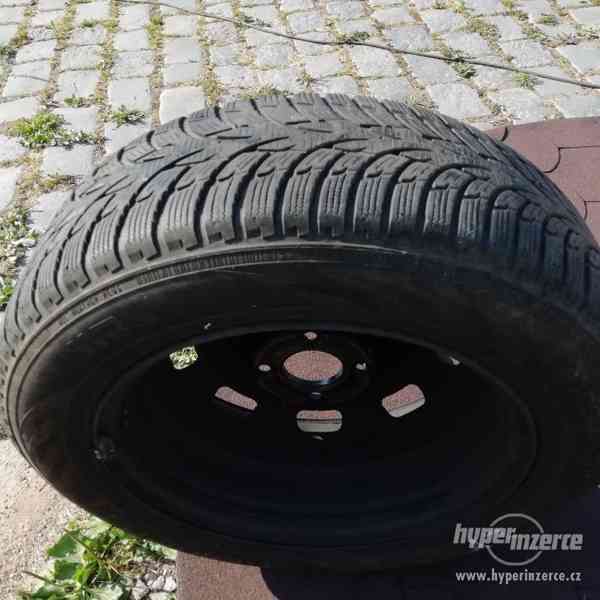 Zimní pneu 185/65/15 92T XL Nokian - foto 3