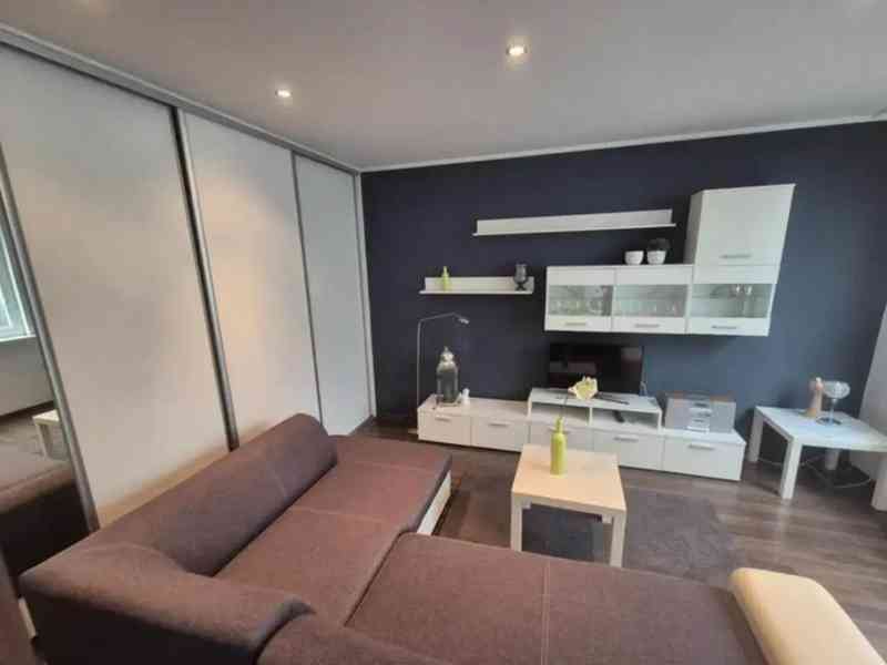Pronájem bytu 1+1 42 m² - foto 5