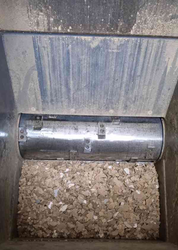 drtič odpadového dřeva - foto 5