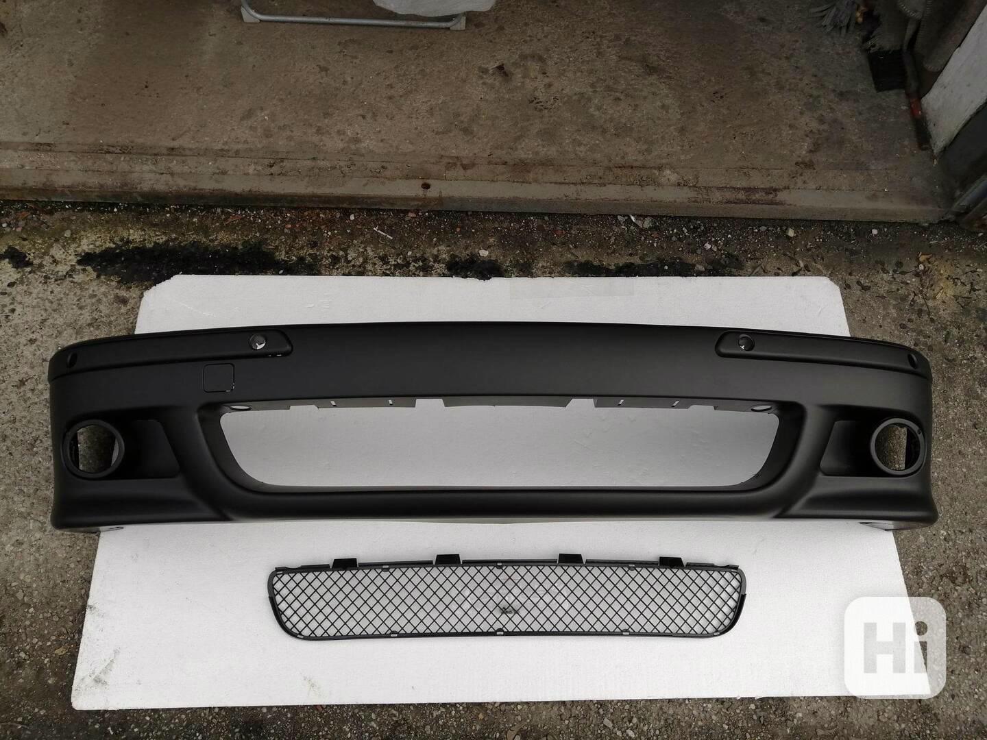 BMW E39 - přední nárazník M5 s PDC + ostřikovače. - foto 1