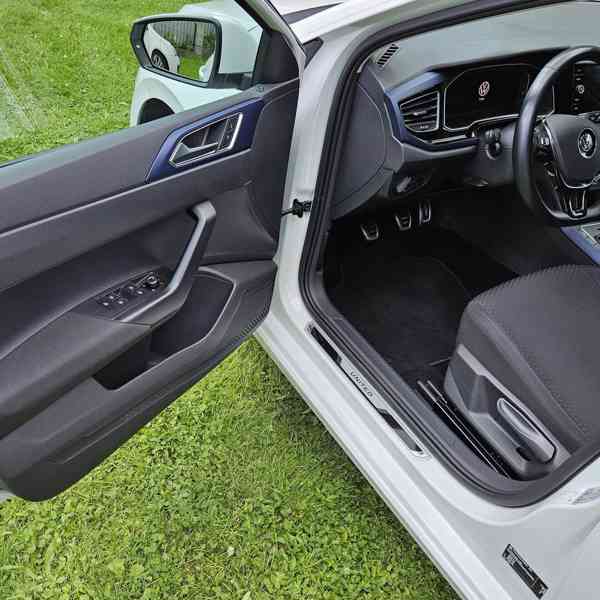 Volkswagen Polo united - foto 8