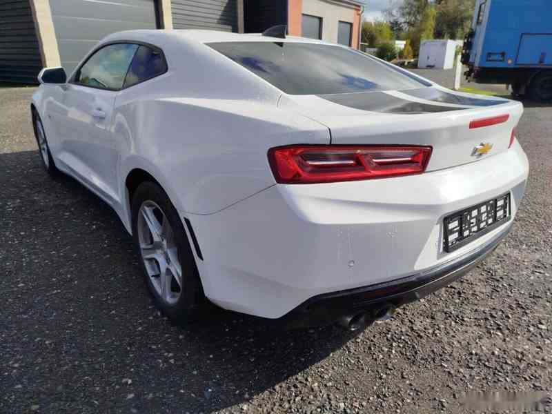 Chevrolet Camaro 340ps 50th DPH - foto 8