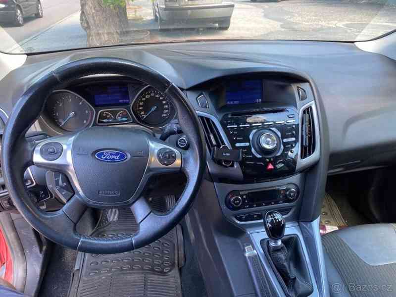 Ford Focus 2,0 TDCi 103kW - foto 8