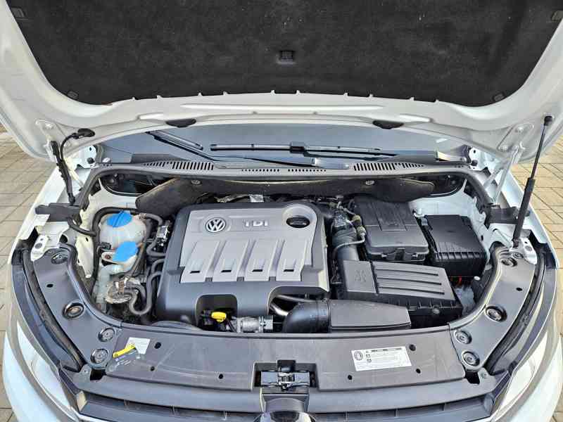Volkswagen Touran FL 1.6 TDI 77 kW Comfortline - foto 16