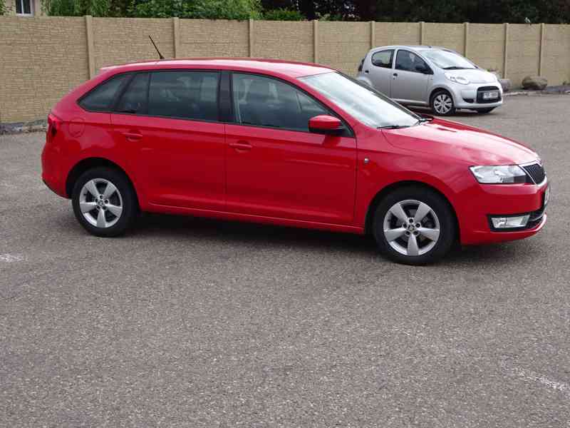 Škoda Rapid 1.2 TSI r.v.2014 2.Maj.el.serviska ČR - foto 2