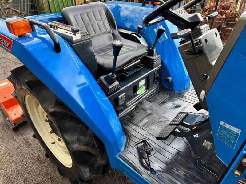 ISEKI TA227 4WD Dieselový traktor - foto 10