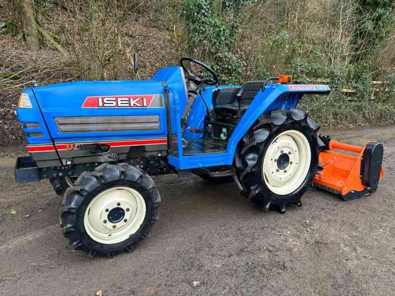 ISEKI TA227 4WD Dieselový traktor - foto 2