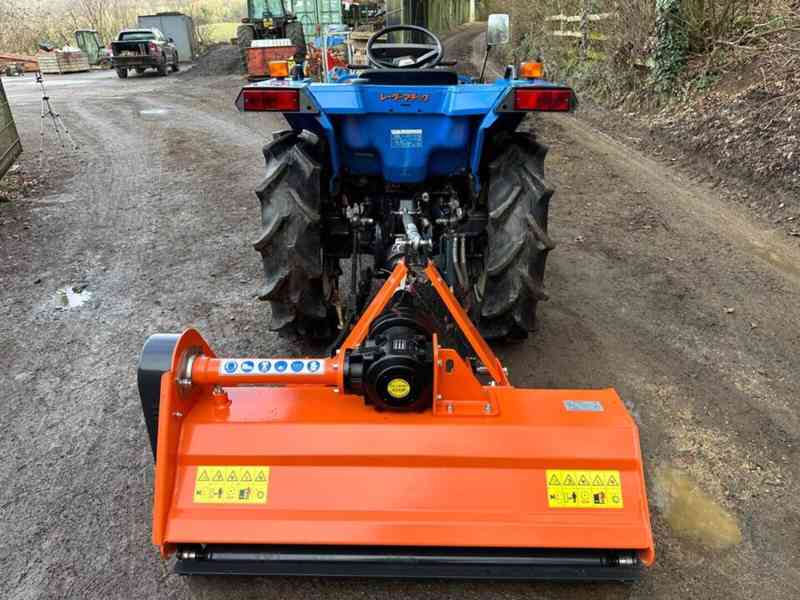 ISEKI TA227 4WD Dieselový traktor - foto 12