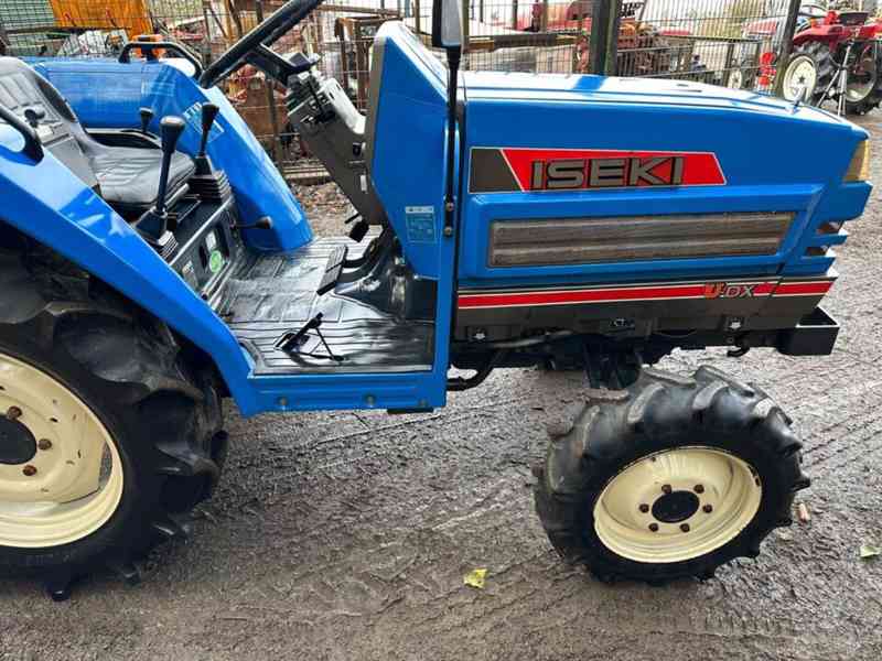 ISEKI TA227 4WD Dieselový traktor - foto 9