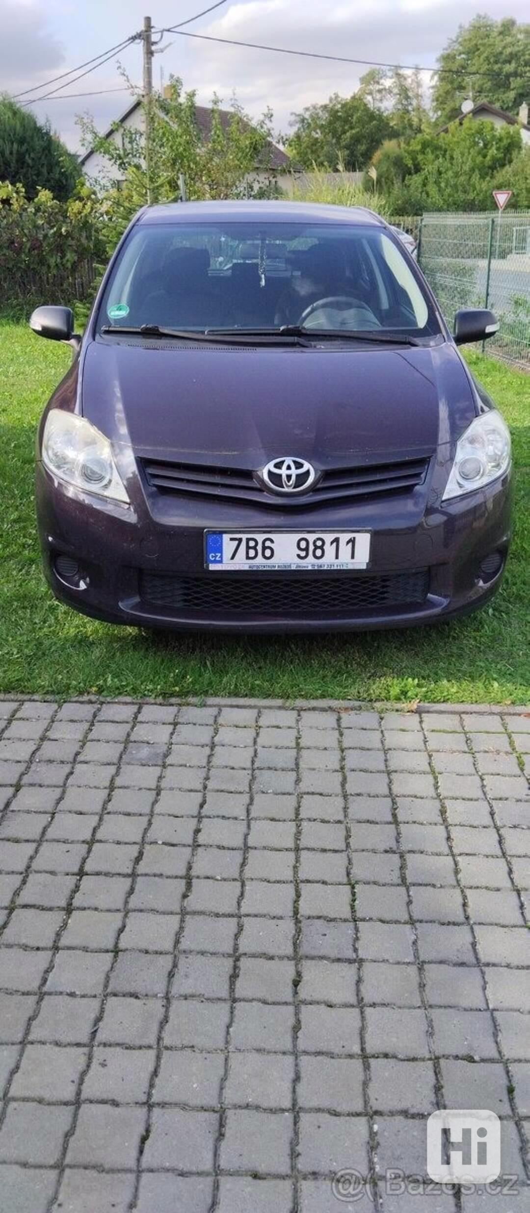 Toyota Auris 1,6   97kw benzín r.v. 2010 - foto 1