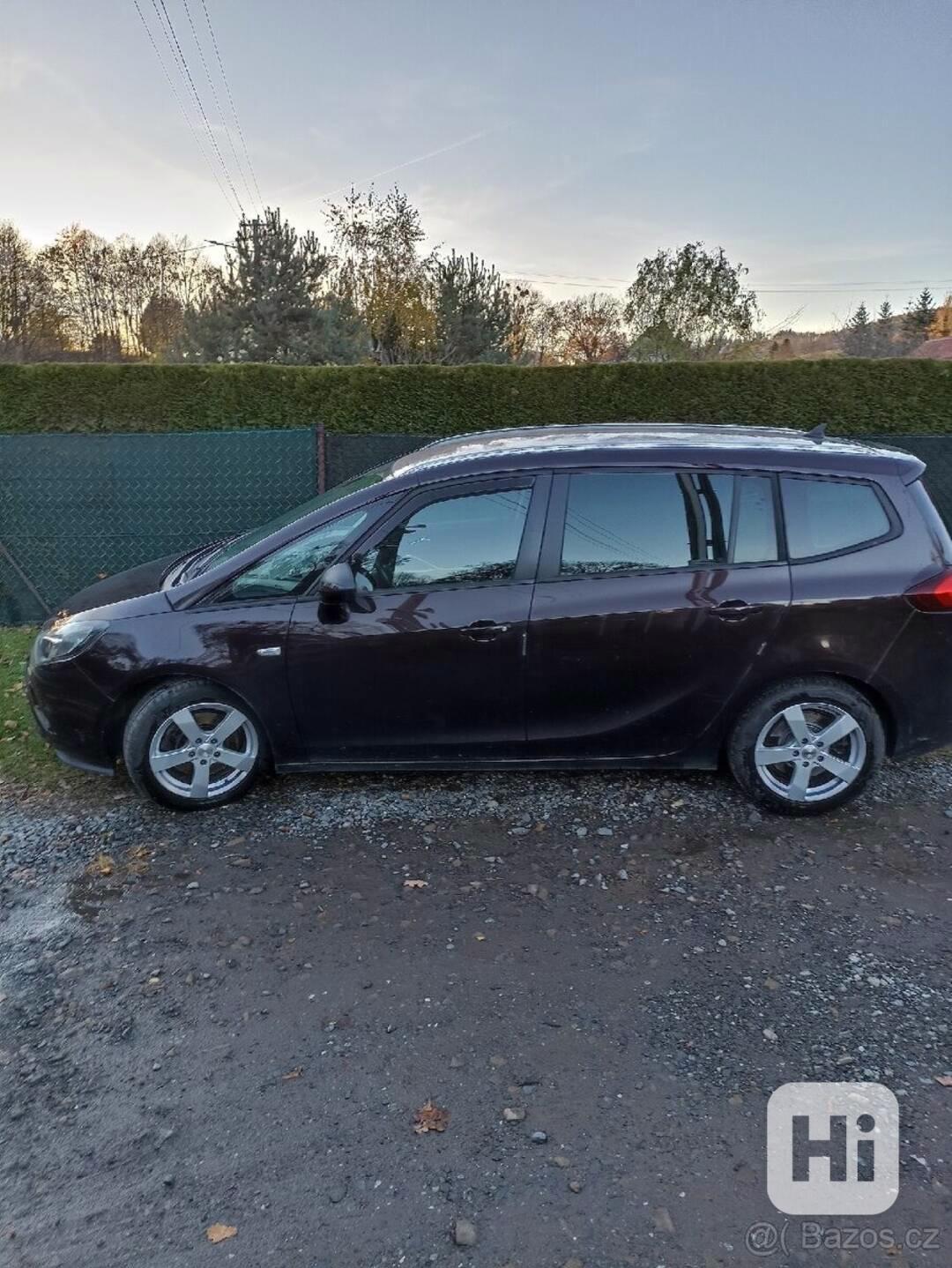 Opel Zafira 2,0   Router CDTI - foto 1
