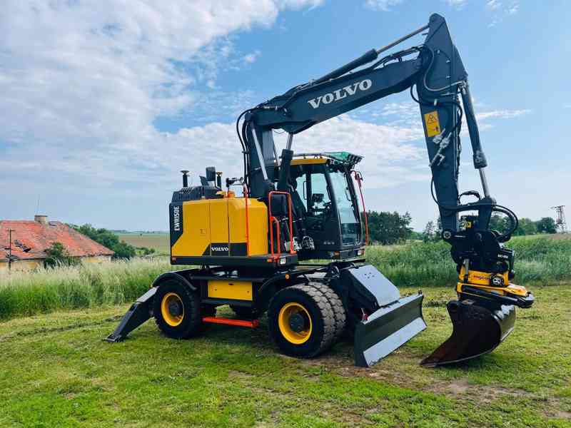 Kolové rypadlo Volvo EWR150E 3D (Možnost leasingu) - foto 6