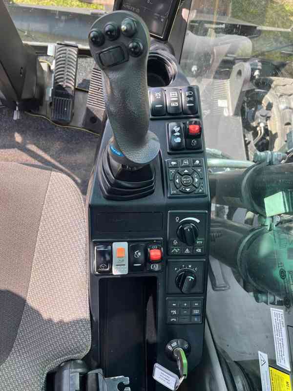 Kolové rypadlo Volvo EWR150E 3D (Možnost leasingu) - foto 11