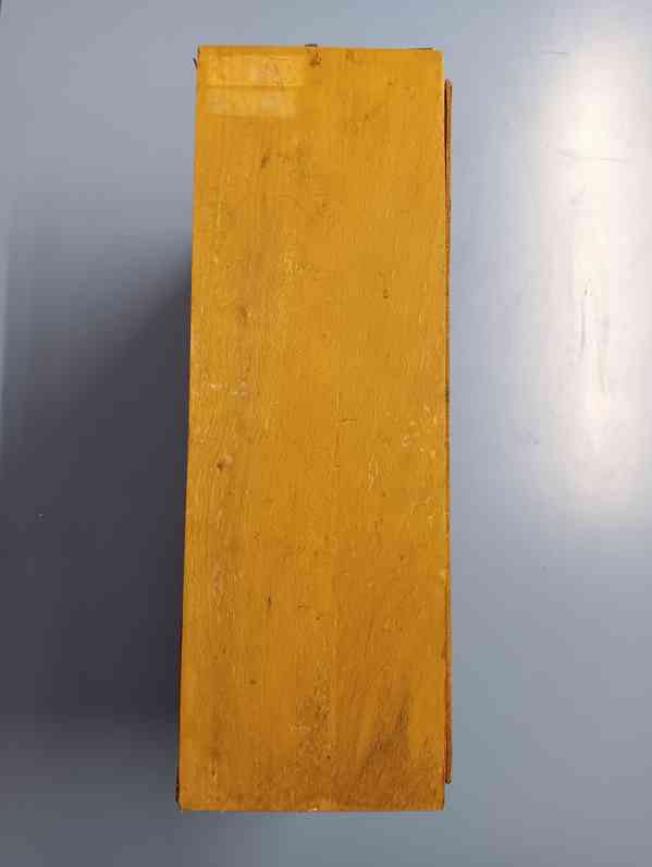 Historická dřevěná lékárnička - foto 7