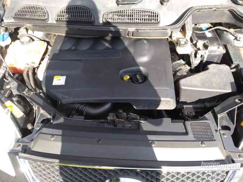 Ford focus cmax 2.0 tdci 100kw 136hp 2004 - foto 2