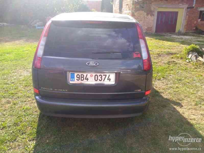 Ford focus cmax 2.0 tdci 100kw 136hp 2004 - foto 8