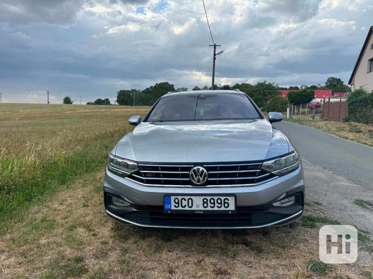 Volkswagen Passat Variant 2,0   TDI R-line - foto 1