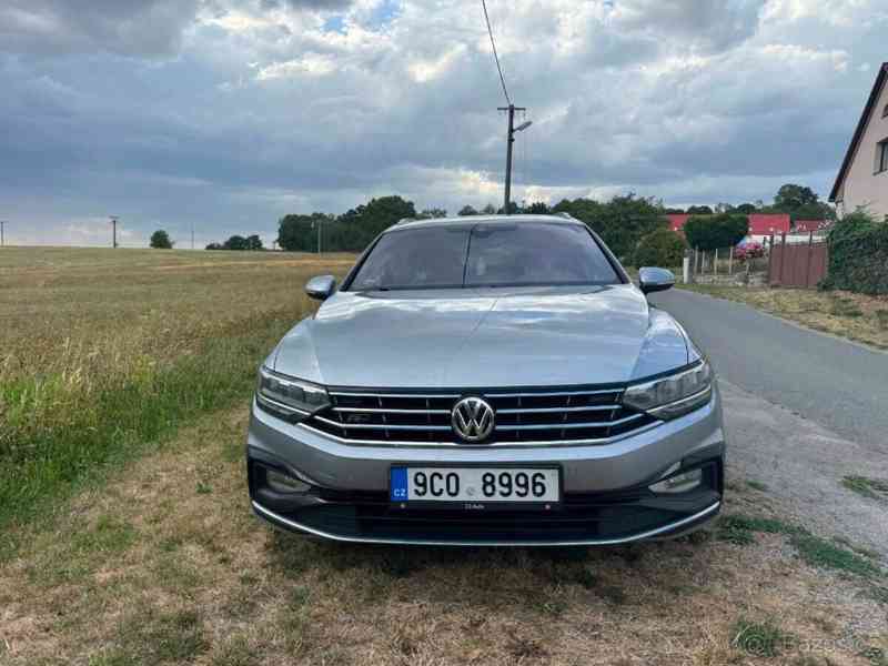Volkswagen Passat Variant 2,0   TDI R-line - foto 1