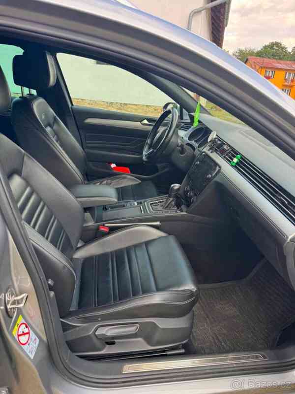 Volkswagen Passat Variant 2,0   TDI R-line - foto 11