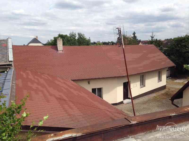 Cihly, střešní krytina, krovy, trámy, prkna - foto 1