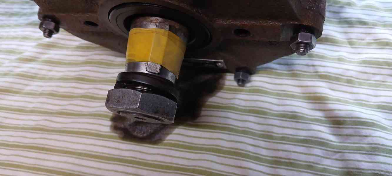 Komprezor tatra 815 - foto 3