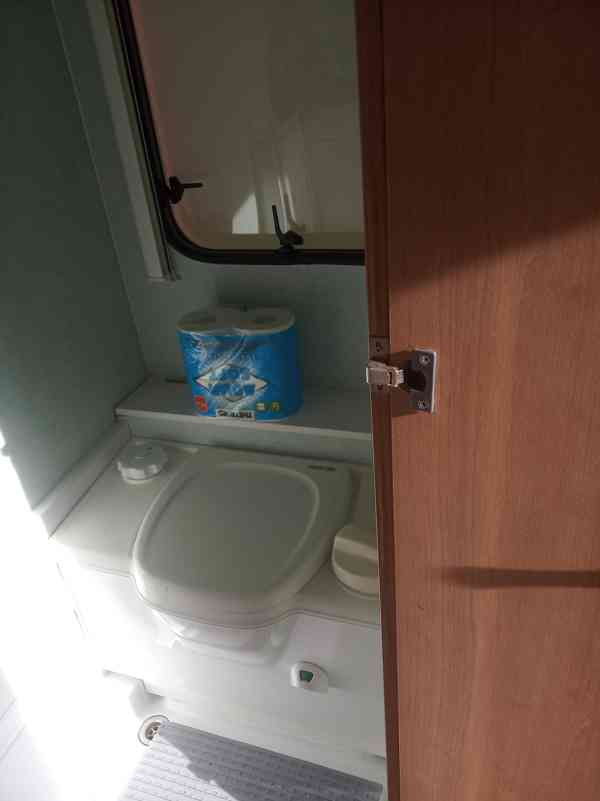 prodám karavan  - foto 4