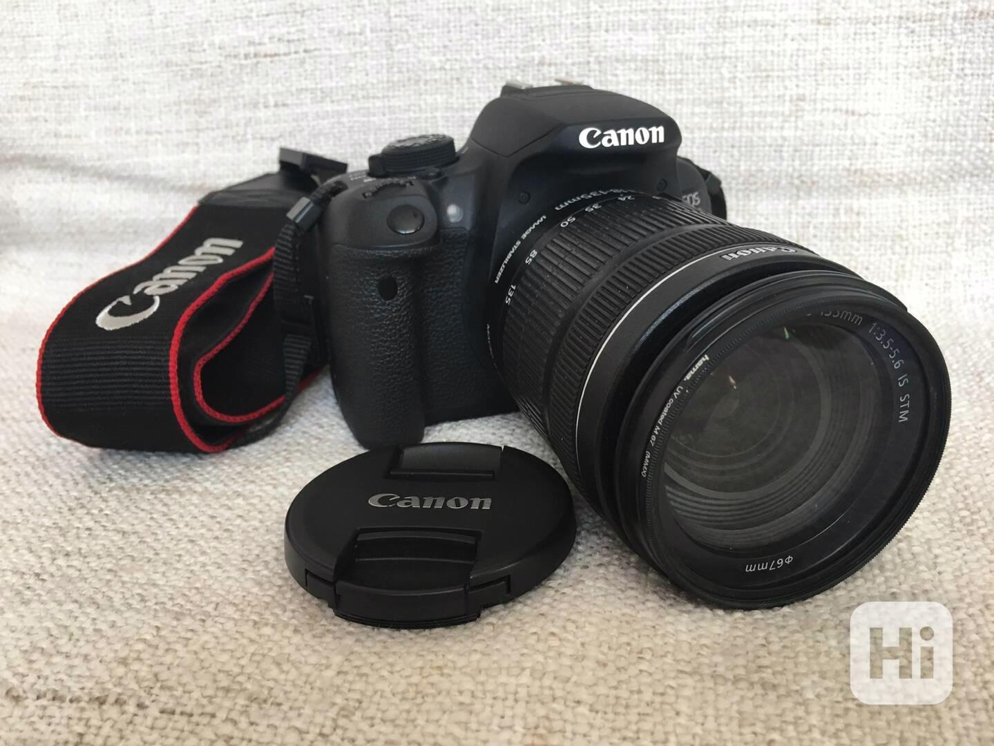 Zrcadlovka Canon EOS 700D + objektiv 18-135mm  - foto 1