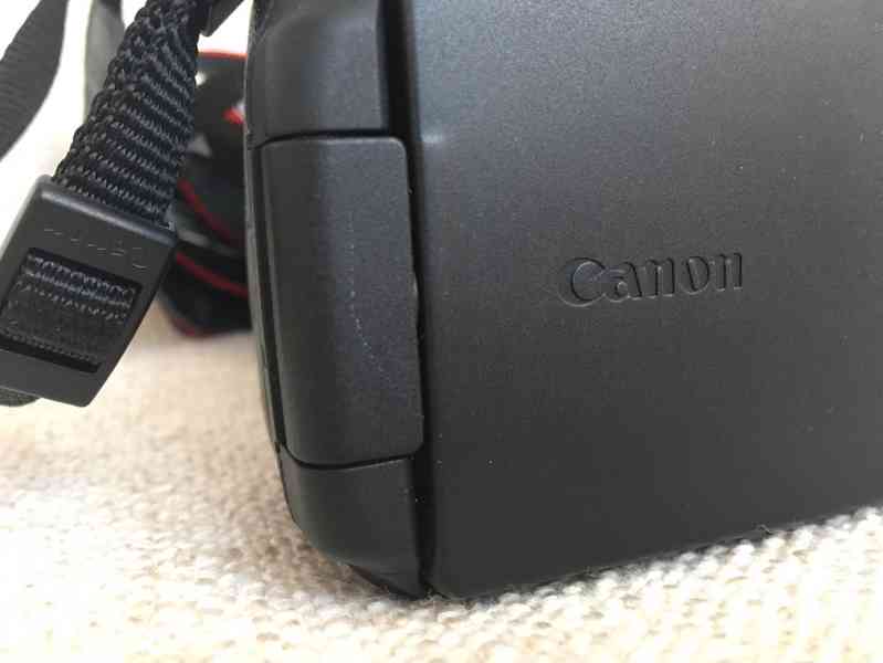 Zrcadlovka Canon EOS 700D + objektiv 18-135mm  - foto 4