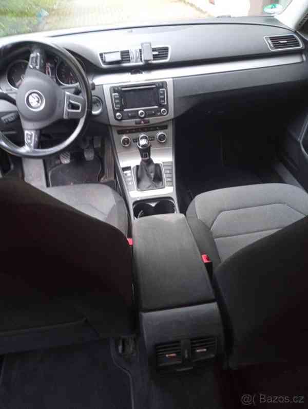 Volkswagen Passat 2,0   B7 tdi 103 Comfortline - foto 2