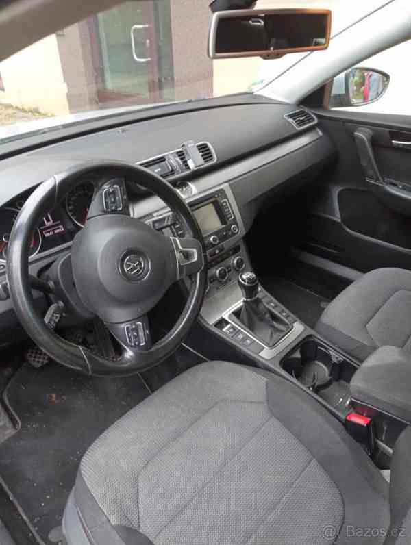 Volkswagen Passat 2,0   B7 tdi 103 Comfortline - foto 16