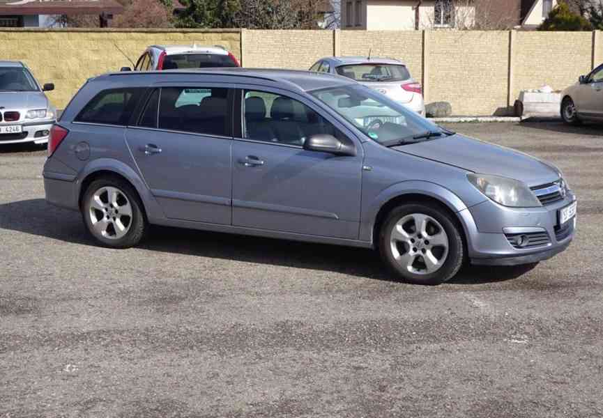 Opel Astra 1.8i Combi r.v.2005 (92 kw) - foto 2