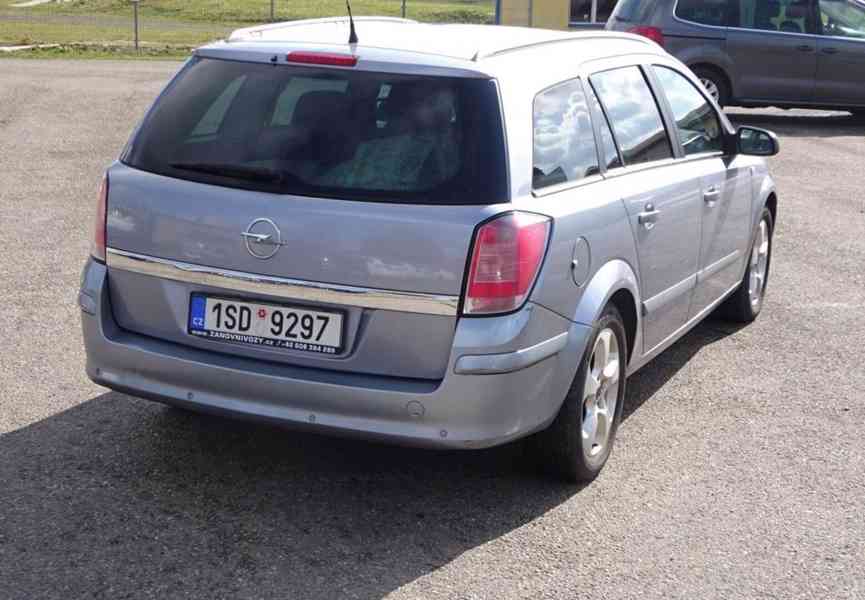 Opel Astra 1.8i Combi r.v.2005 (92 kw) - foto 4