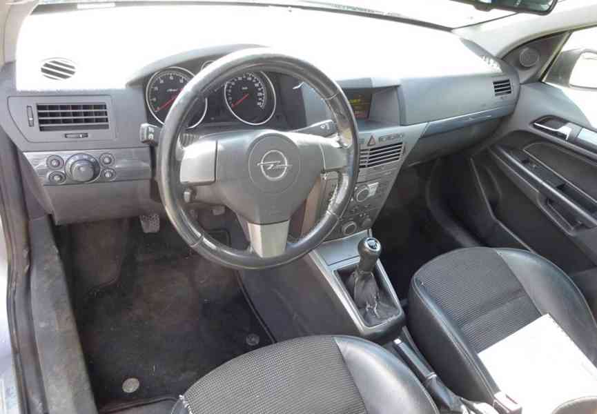 Opel Astra 1.8i Combi r.v.2005 (92 kw) - foto 5