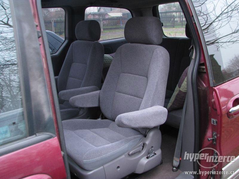 Kia Carnival 2.9 ,2001 - foto 3