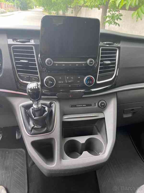 Ford Tourneo Custom 2,0 - foto 6