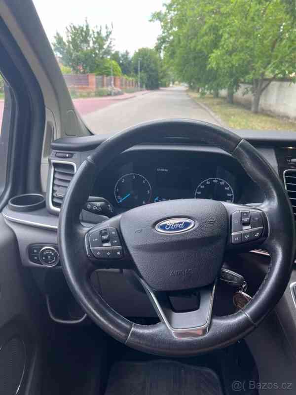 Ford Tourneo Custom 2,0 - foto 8