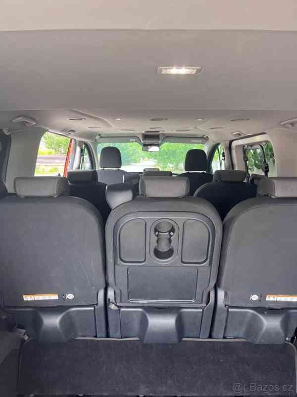 Ford Tourneo Custom 2,0 - foto 10