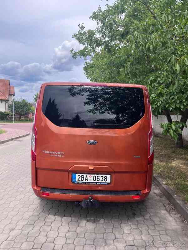 Ford Tourneo Custom 2,0 - foto 4