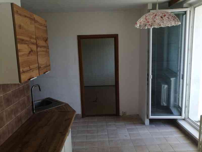 Prodej 3+1 Bystrc, ul. Kuršova, 75 m2, lodžie, šatna  - foto 7