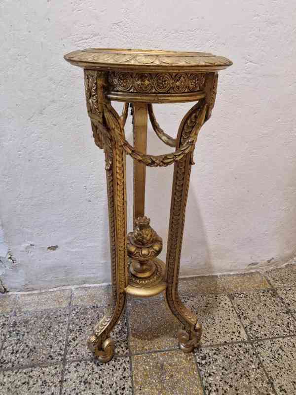 Luxusní klasicistní bohatě zdobený Sloup Podstavec - foto 2