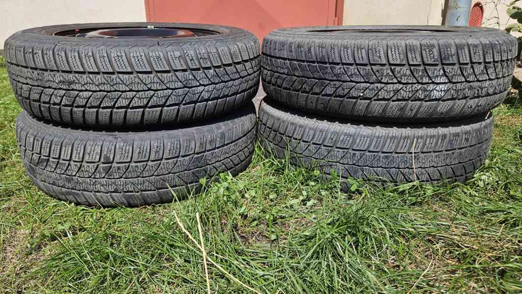 Škoda Fabia zimní kola pneumatiky 165/70 R14 disky 5Jx14 - foto 4