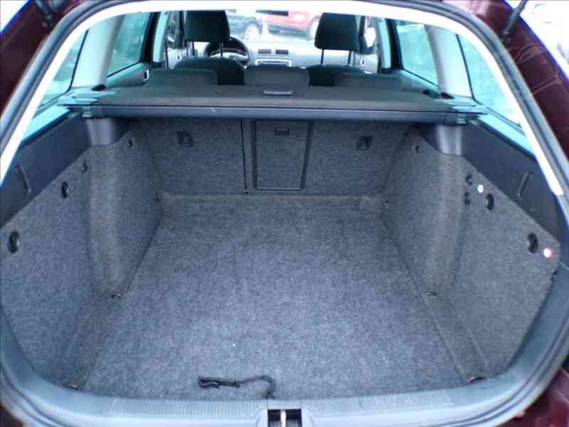 Škoda Octavia 1,2 TSI DIGI.KLIMA - foto 10