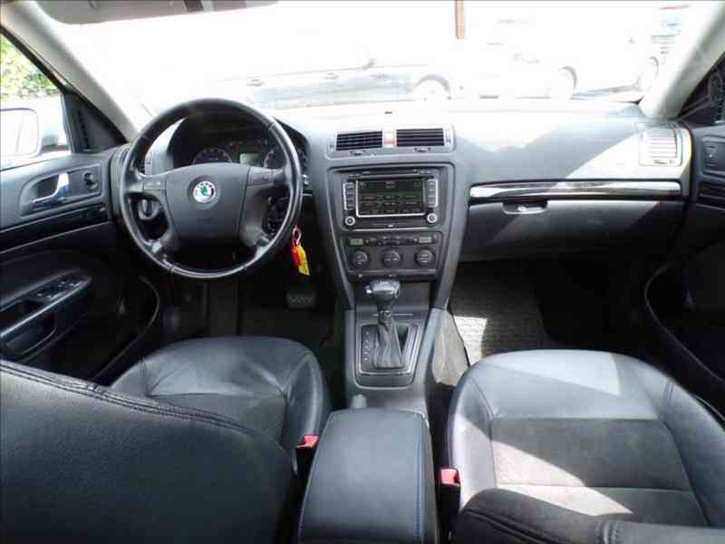 Škoda Octavia 2,0 TDI-103KW DSG,NAVI,XENONY - foto 5