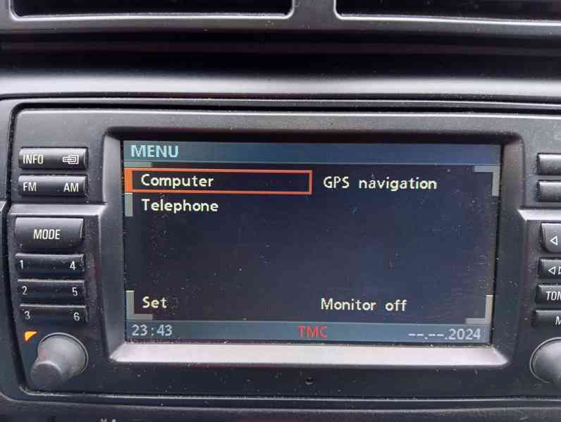 BMW Řada 3 325 xDrive 141kW Výhřev/Navi - foto 25