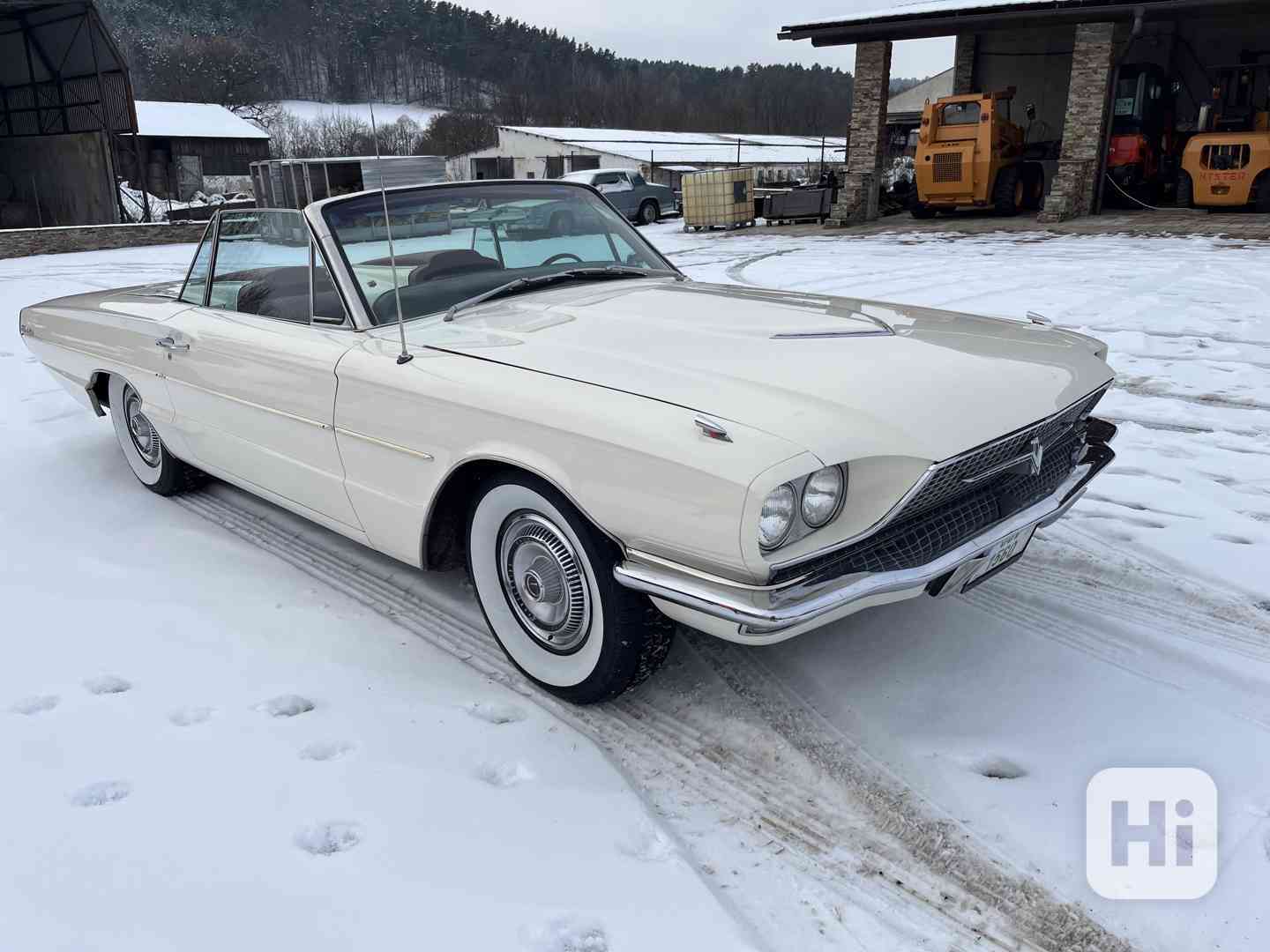 Ford Thunderbird r.v. 1966 - foto 1
