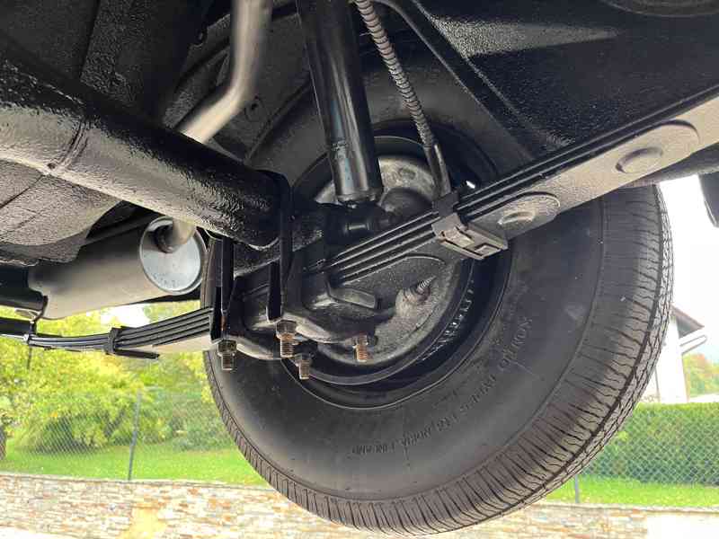 Ford Thunderbird r.v. 1966 - foto 21