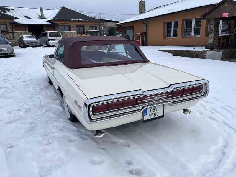 Ford Thunderbird r.v. 1966 - foto 4