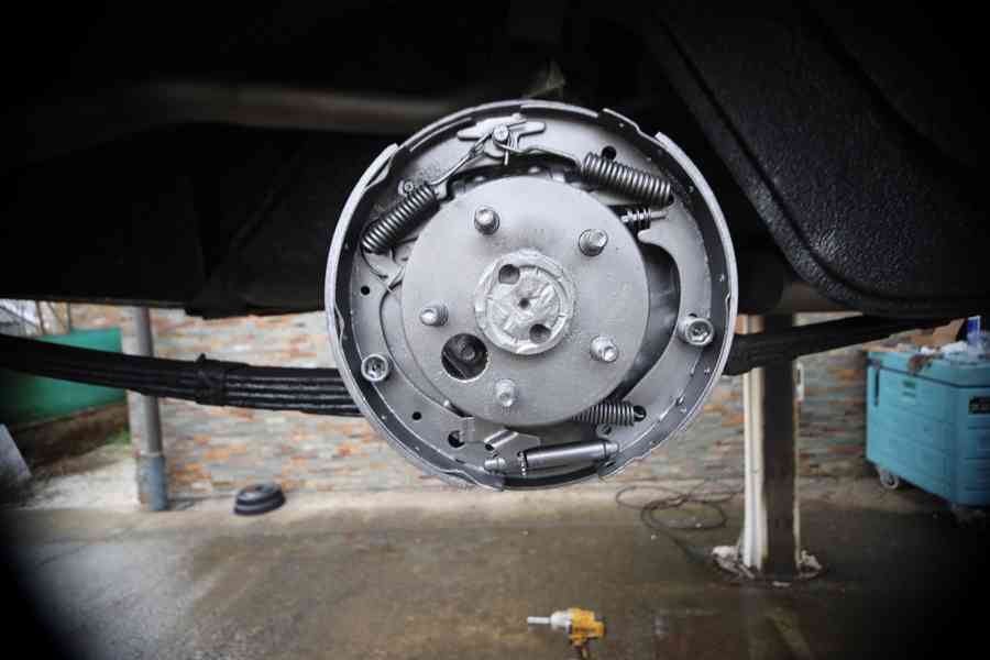 Ford Thunderbird r.v. 1966 - foto 17